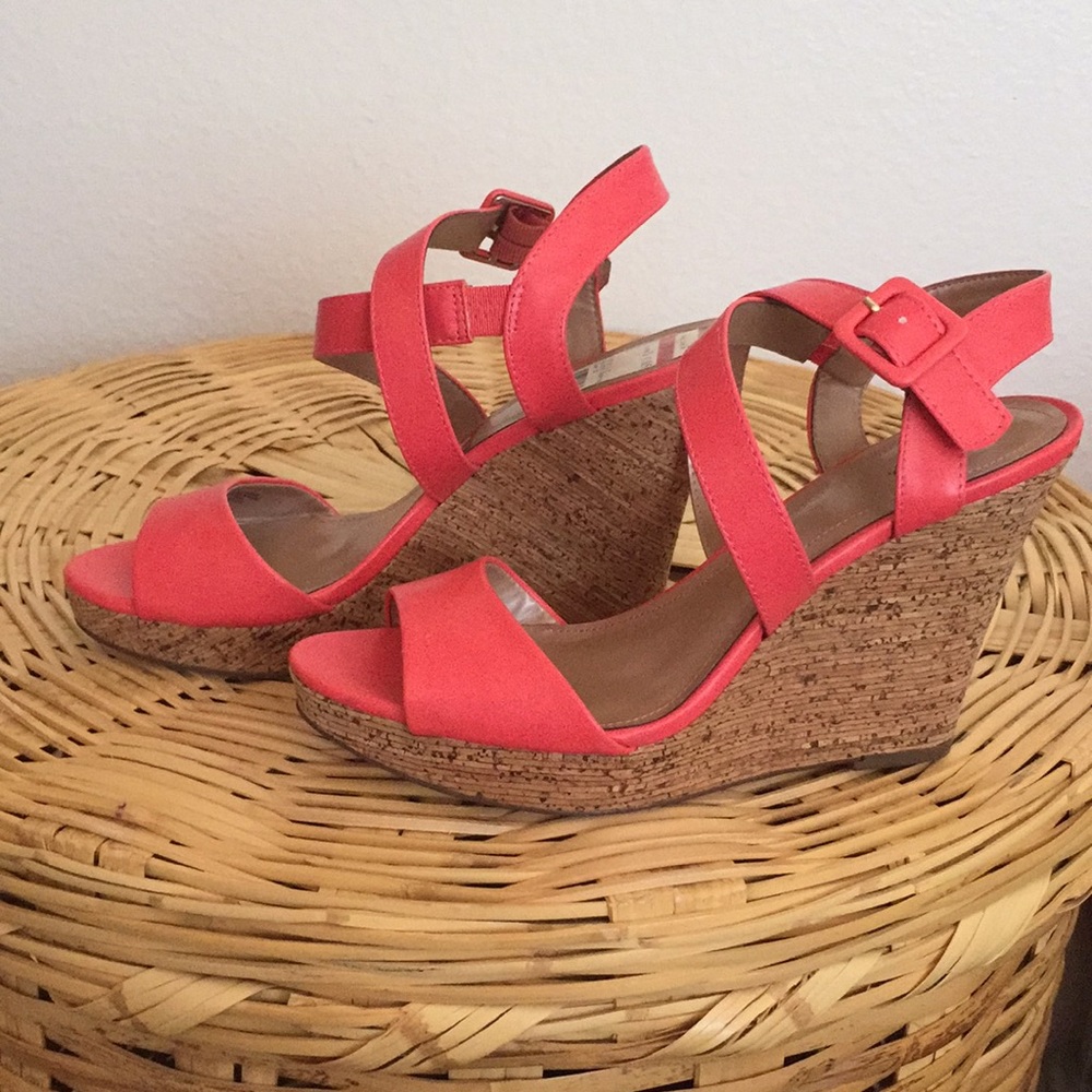Wedge sandals